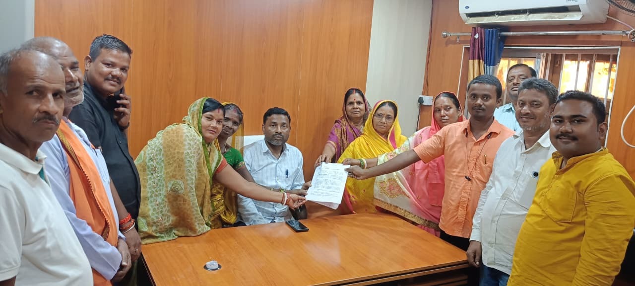 बनमनखी में उपप्रमुख पर संकट गहराया — 22 पंससों ने अविश्वास प्रस्ताव की मांग की