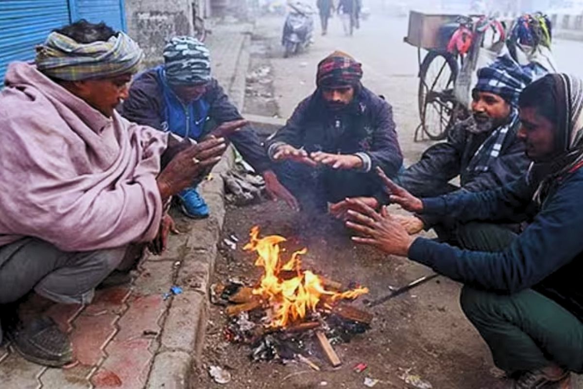 सीमांचल में बढ़ी ठंड: कोल्ड वेव का अलर्ट, सुबह-शाम घना कोहरा