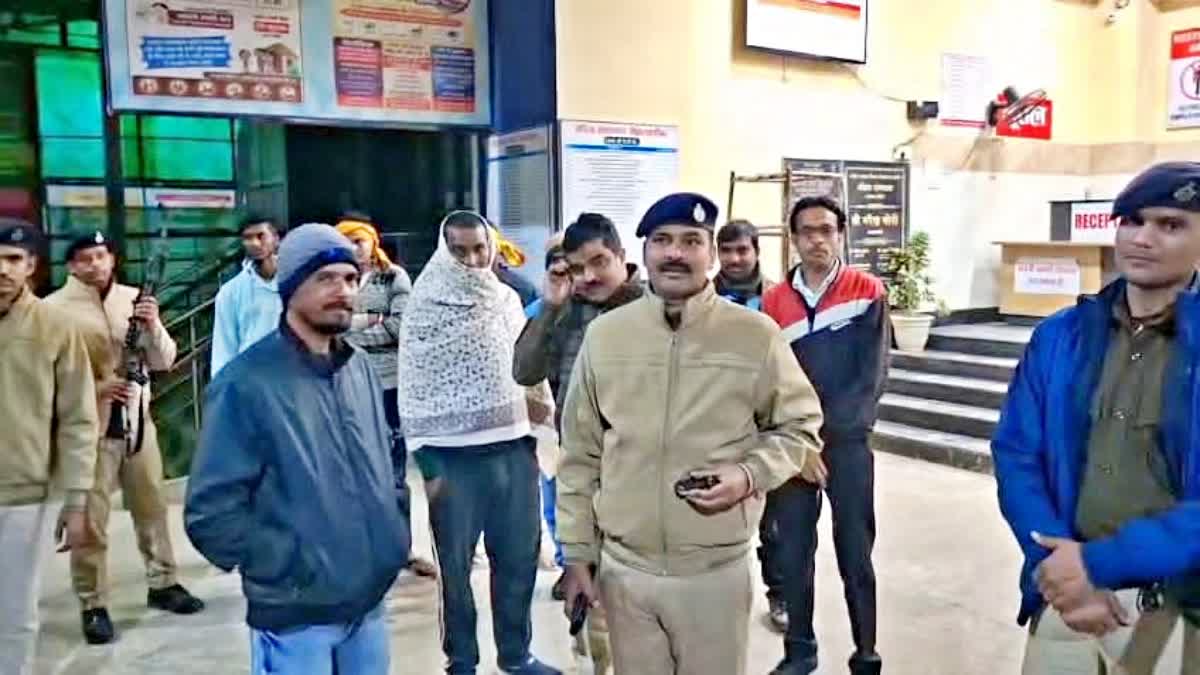 बिहार के नालंदा में बदमाशों ने मुखिया पति को मारी गोली, गंभीर हालत में पावापुरी रेफर